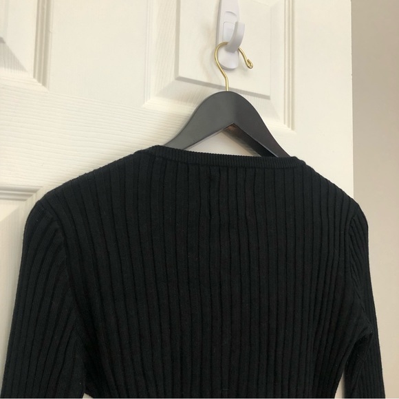 UNIF X Urban Outfitters Ribbed Cropped Henley Crop Long Sleeve Top in Black M/L - Picture 11 of 14